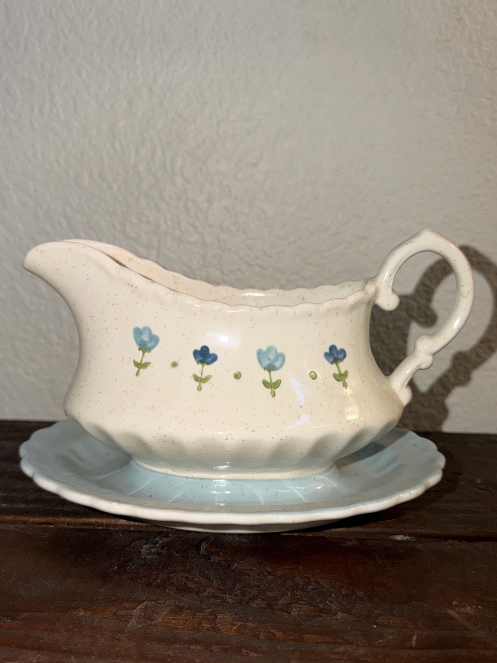 VTG 1959 Metlox Vernon Ware True Blue Gravy Boat Great‎ Condition